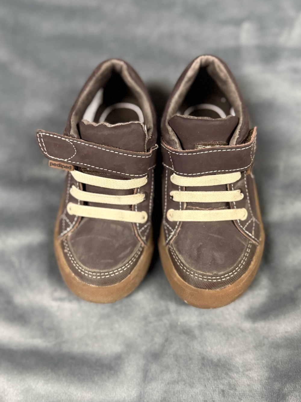pediped Brown Leather Kids Sneaker with Cream Laces